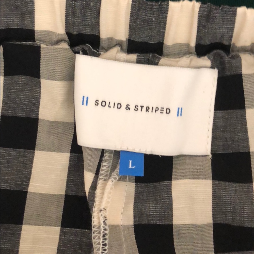 Solid Striped Shorts Size Large Never Worn - image 2